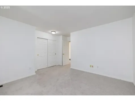 16225 SW Palermo Lane Portland OR 97223