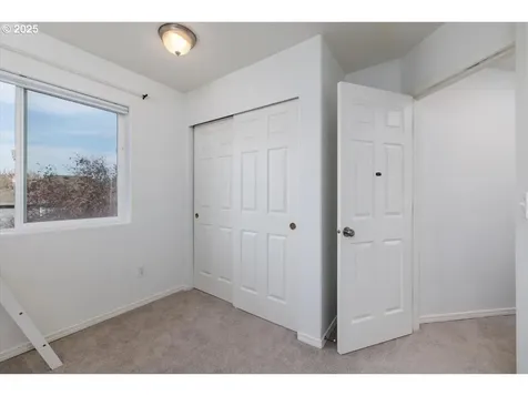 16225 SW Palermo Lane Portland OR 97223