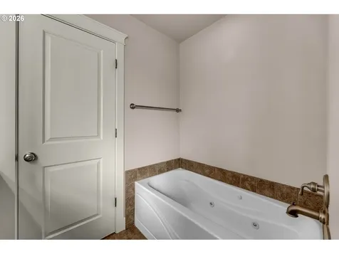 11422 NW 29th Avenue Vancouver WA 98685