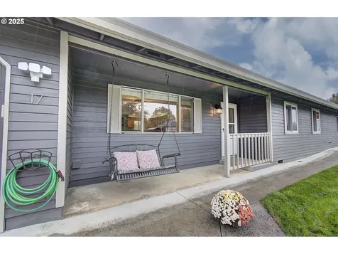 17 NE 12th Street Battle Ground WA 98604