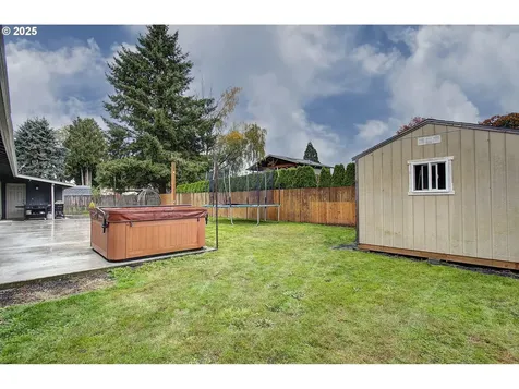 17 NE 12th Street Battle Ground WA 98604