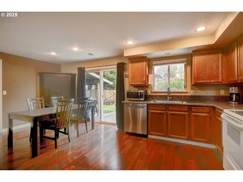 17 NE 12th Street Battle Ground WA 98604