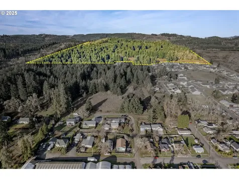 Holly Avenue - Lot 1 Cottage Grove OR 97424