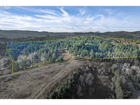 Holly Avenue - Lot 1 Cottage Grove OR 97424