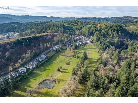 Holly Avenue - Lot 1 Cottage Grove OR 97424