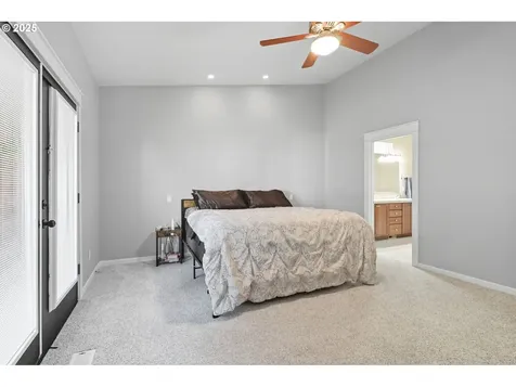 2132 N 3rd Street Washougal WA 98671