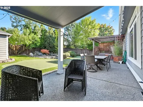 2132 N 3rd Street Washougal WA 98671