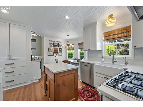 20525 Martin Court West Linn OR 97068