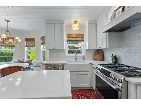 20525 Martin Court West Linn OR 97068