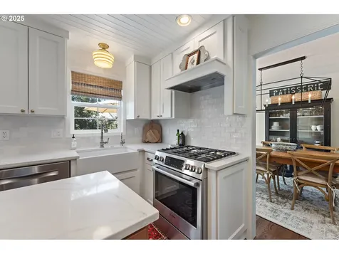 20525 Martin Court West Linn OR 97068