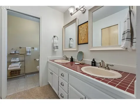 20525 Martin Court West Linn OR 97068