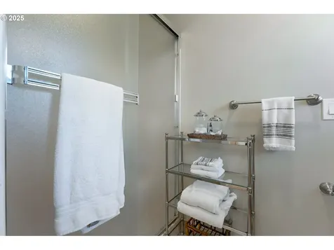20525 Martin Court West Linn OR 97068
