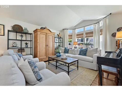 20525 Martin Court West Linn OR 97068