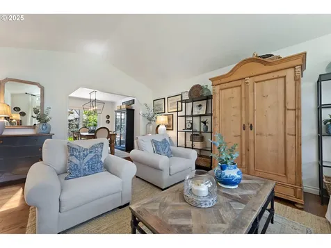 20525 Martin Court West Linn OR 97068