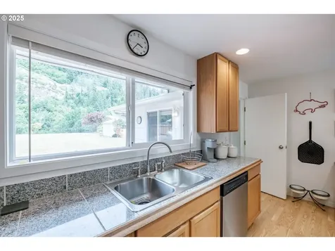 77073 Westridge Avenue Westfir OR 97492