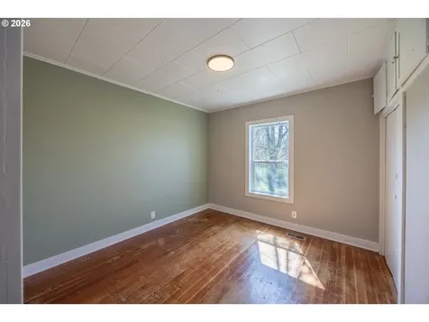 1755 NE Klamath Avenue Roseburg OR 97470