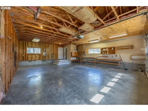 1755 NE Klamath Avenue Roseburg OR 97470