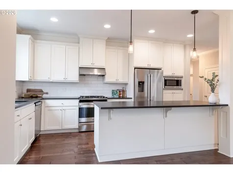 1922 NW 114th Avenue Portland OR 97229