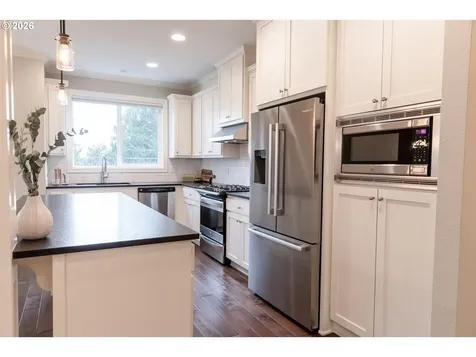 1922 NW 114th Avenue Portland OR 97229