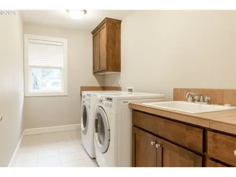 1922 NW 114th Avenue Portland OR 97229