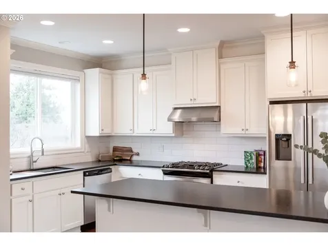 1922 NW 114th Avenue Portland OR 97229