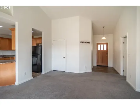246 Palmdale Avenue Roseburg OR 97471