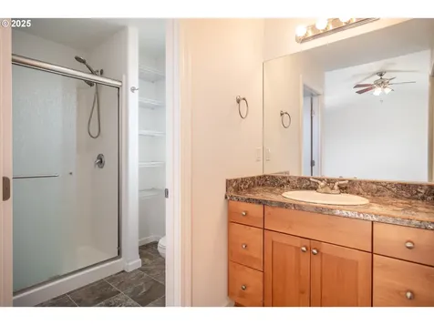 246 Palmdale Avenue Roseburg OR 97471