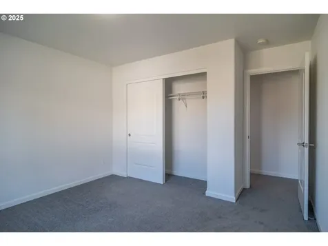 246 Palmdale Avenue Roseburg OR 97471
