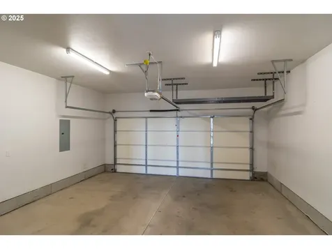 246 Palmdale Avenue Roseburg OR 97471