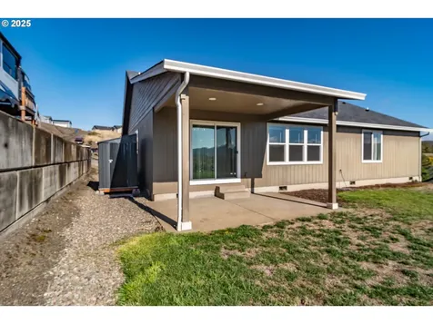 246 Palmdale Avenue Roseburg OR 97471