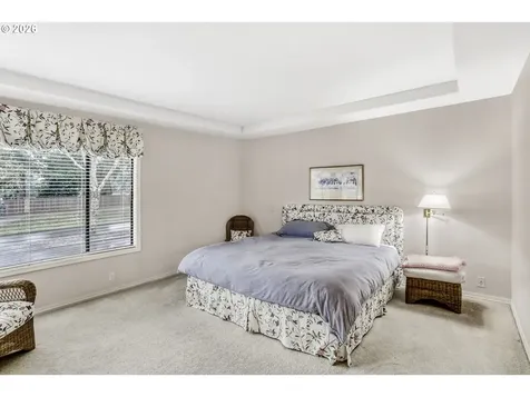 7325 SW Lakeside Drive Wilsonville OR 97070