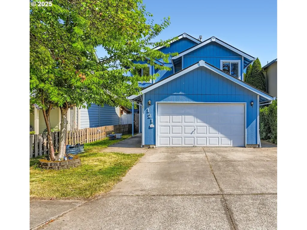 121 SE 34th Circle Troutdale OR 97060
