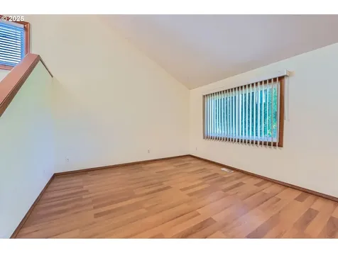121 SE 34th Circle Troutdale OR 97060