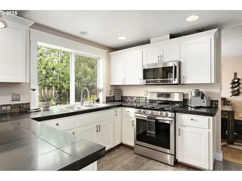 16506 NE 13th Street Vancouver WA 98684