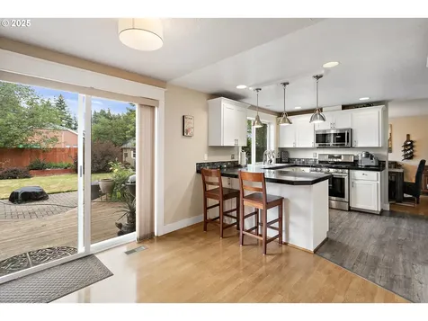16506 NE 13th Street Vancouver WA 98684