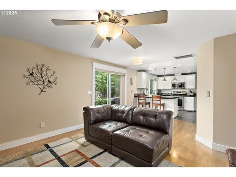 16506 NE 13th Street Vancouver WA 98684