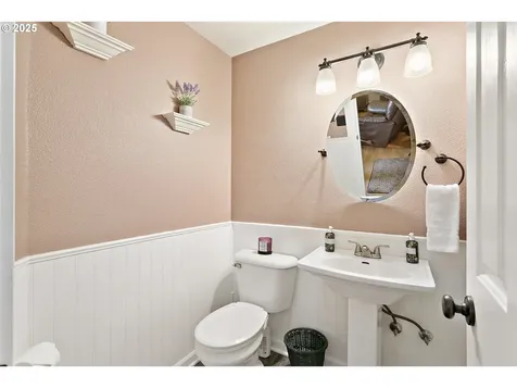 16506 NE 13th Street Vancouver WA 98684