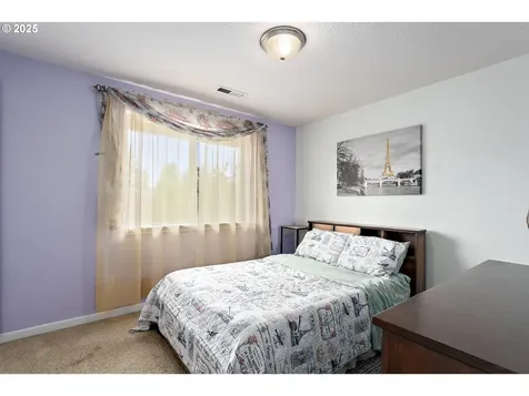 16506 NE 13th Street Vancouver WA 98684