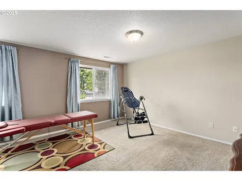 16506 NE 13th Street Vancouver WA 98684