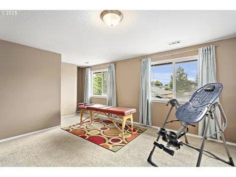 16506 NE 13th Street Vancouver WA 98684