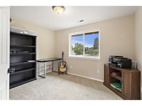 16506 NE 13th Street Vancouver WA 98684