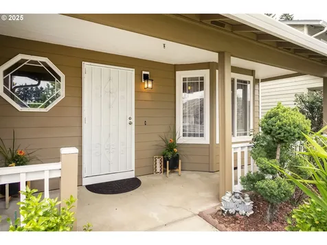 16506 NE 13th Street Vancouver WA 98684