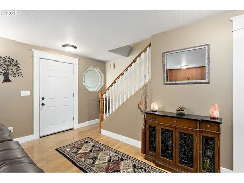 16506 NE 13th Street Vancouver WA 98684