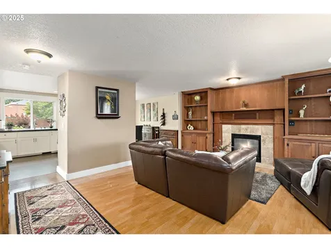 16506 NE 13th Street Vancouver WA 98684