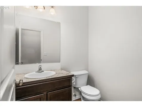 1051 S 54th Street Springfield OR 97478