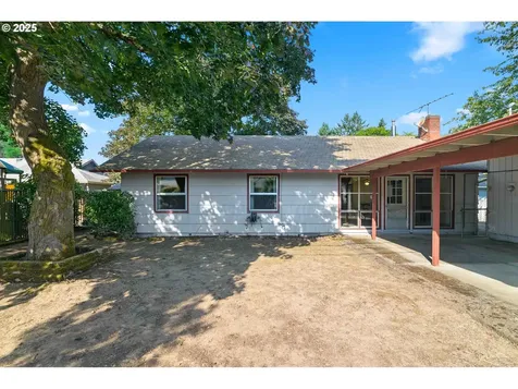 19748 NE Everett Lane Portland OR 97230