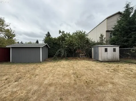 9242 SE Harrison Street Portland OR 97216