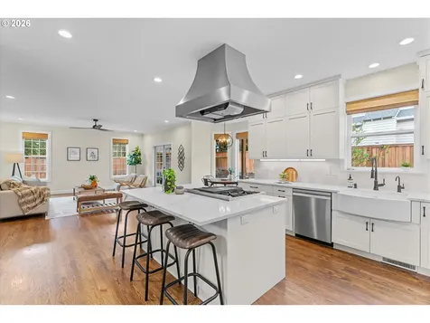 710 NE 47th Avenue Hillsboro OR 97124