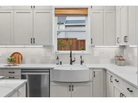 710 NE 47th Avenue Hillsboro OR 97124