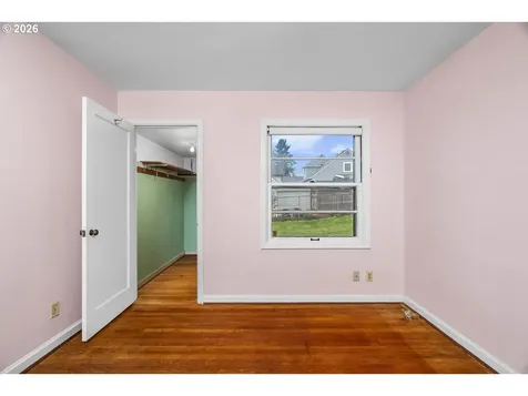 2115 SE 30th Avenue Portland OR 97214
